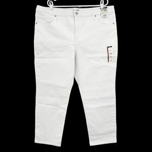 NWT Terra & Sky Womens Straight High Rise Stretch White Denim Jeans Plus Sz 20WP